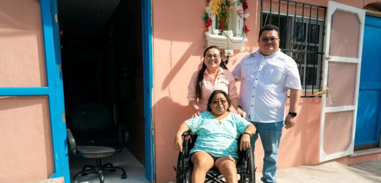 Chacón y Diana Sosa fortalecieron su labor social con entrega de aparatos funcionales a familias cozumeleñas durante el 2025