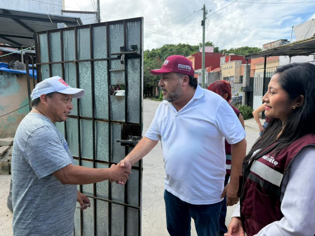 Jorge Sanén destaca fortalecimiento de Morena en Cancún con entrega de credenciales a militantes