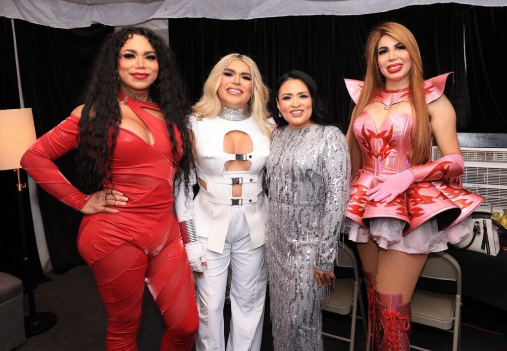 Espectacular primera noche de Carnaval de Puerto Morelos reúne a más de 6 mil personas