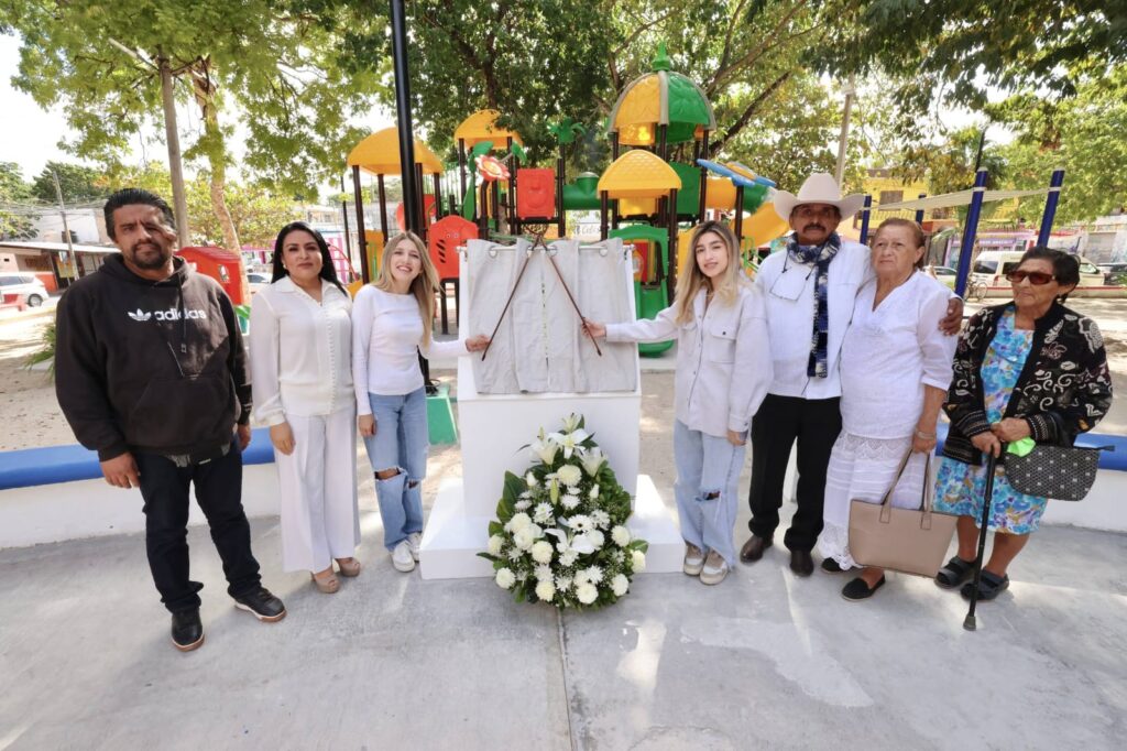 Develan placa de nombramiento del Parque “Ignacio Josaffat Sánchez Cordero”