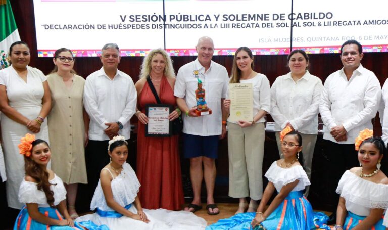 Más de 40 mil personas celebraron la inauguración histórica del Puente Nichupté en Cancún: Mara Lezama