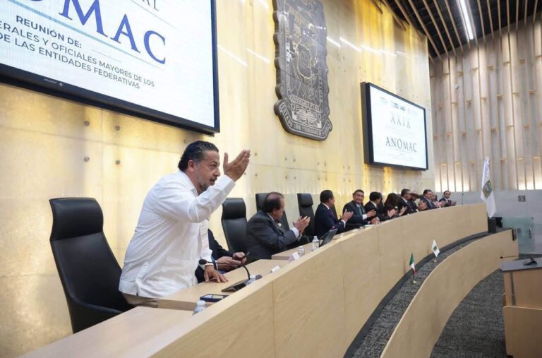 Jorge Sanén fortalece el Diálogo Legislativo a nivel Nacional