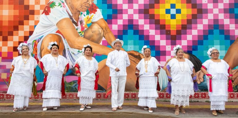 INVITAN A VIVIR LA NOCHE DEL CERTAMEN ABUELITA Y ABUELITO 2026 EN FELIPE CARRILLO PUERTO