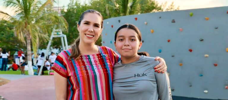 Atenea Gómez Ricalde entrega primera etapa del Parque Las Iguanas para las familias isleñas