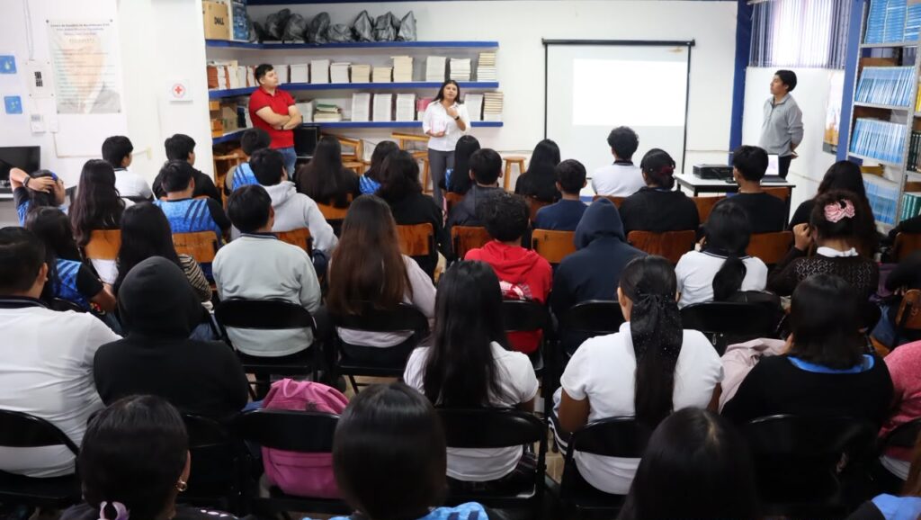 Impulsan en FCP Ley de Derechos de las Juventudes 