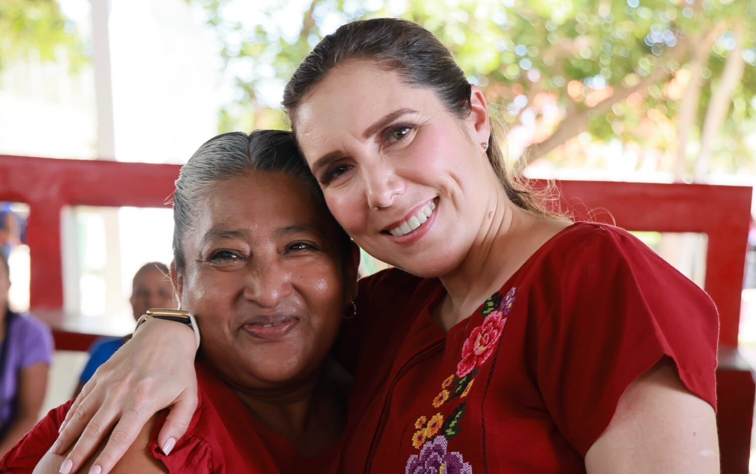 Atenea Gómez Ricalde llama a fortalecer la cultura de la prevención y detección oportuna del cáncer de mama