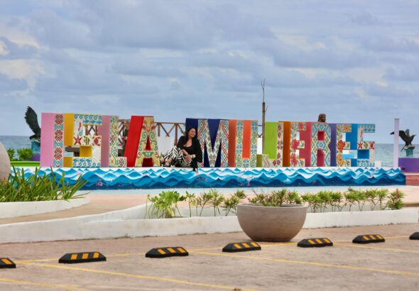Isla Mujeres cautiva a turistas con sus playas y bellezas naturales